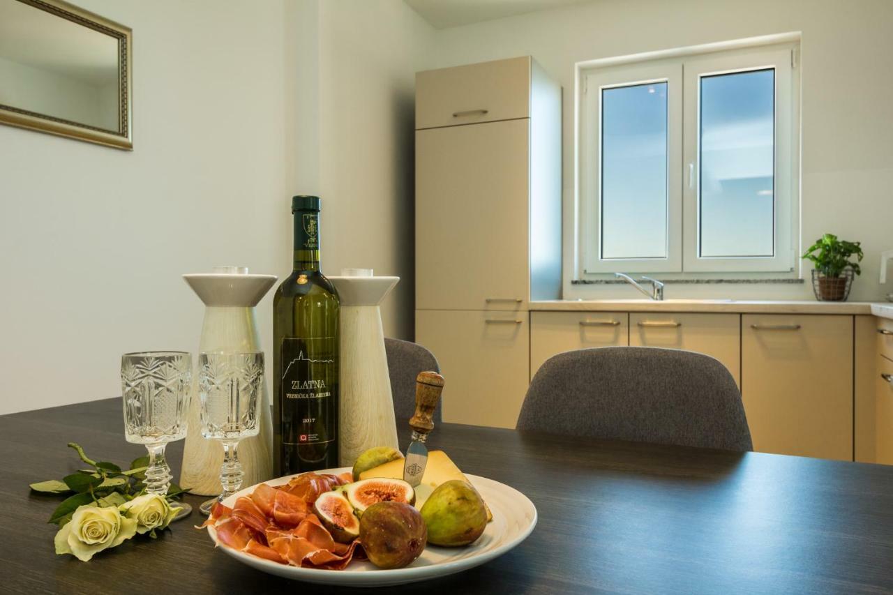 2Bfree Apartments 스티니카 외부 사진